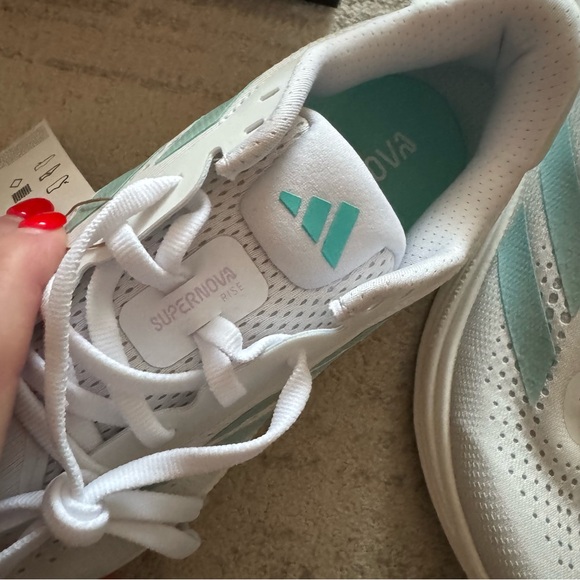 🆕 adidas Supernova Rise running sneakers in white/aqua teal colorway - Picture 7 of 12